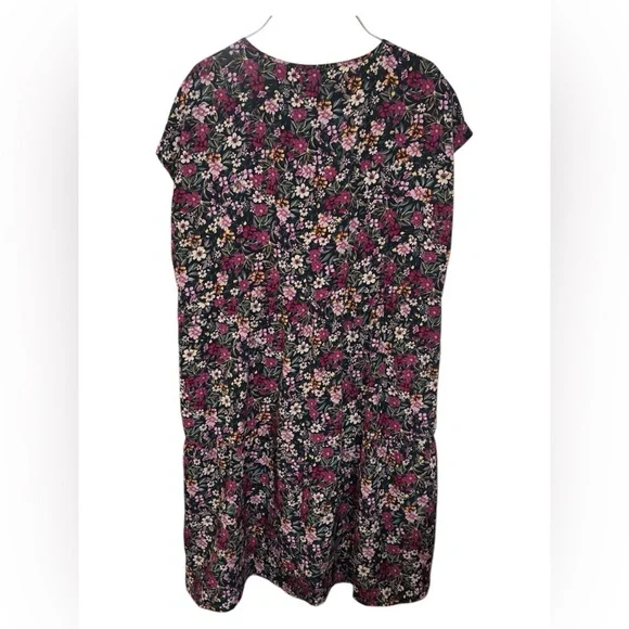 NWT Moody Floral Midi Dress - Black and Pink - Picture 3 of 8